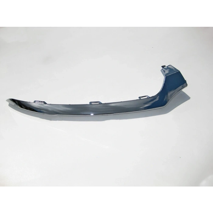 Mercedes C Class Ön Tampon Bandı Nikelaj Alt Amg Sağ 2013- (Oem No:  A2058851474)