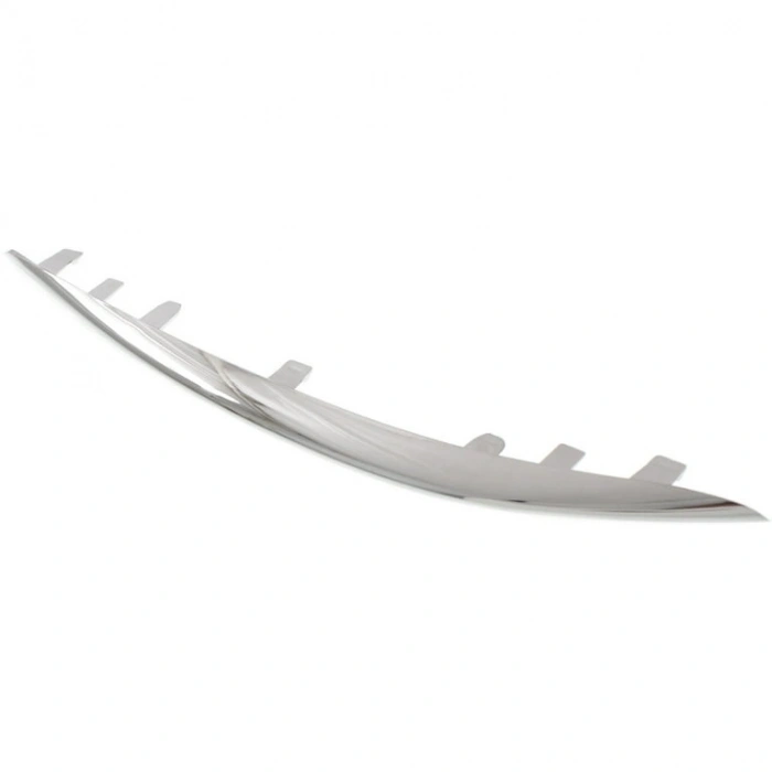 Mercedes C Class Ön Tampon Panjur Bandı Nikelaj Sağ 2013- (Oem No:  2058850474)