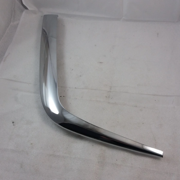 Mercedes C Class Ön Tampon Bandı Nikelaj Sol 1997-2000 (Oem No:  A2028850974)