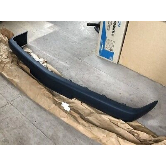 Mercedes 190 Ön Tampon Bandı 1988-1993 (Oem No:  A2018851421)