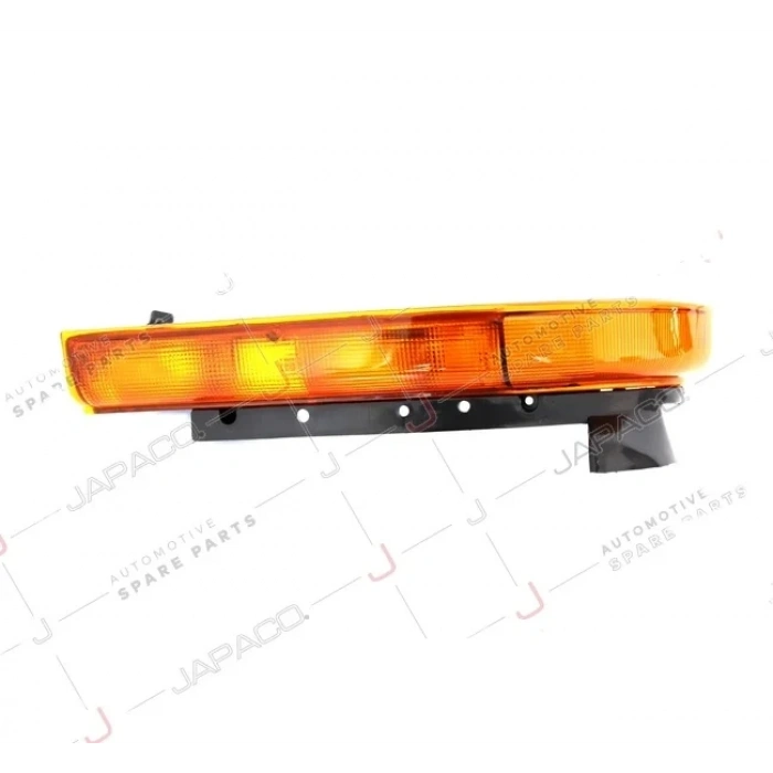 Mitsubishi Canter Ön Tampon Sinyali Sol 1997- 2006  (Oem No:  Mc855866)