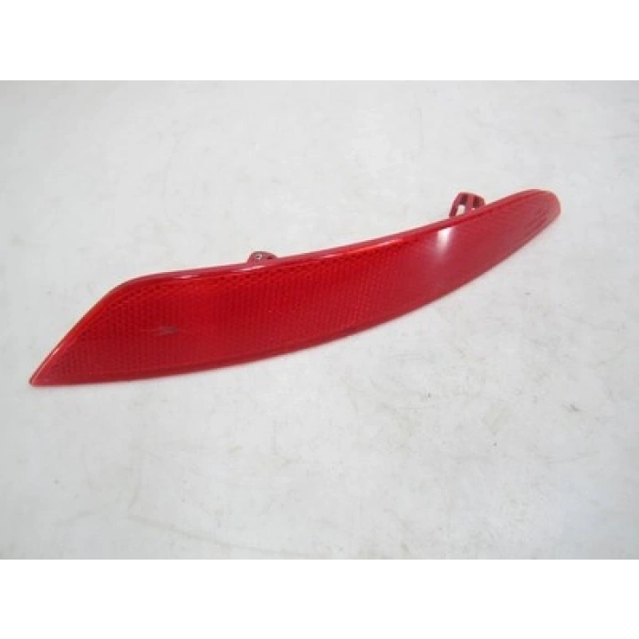 Volkswagen Golf Vı Arka Tampon Reflektörü Sol 2008-2012 (Oem No:  5K0945105F)