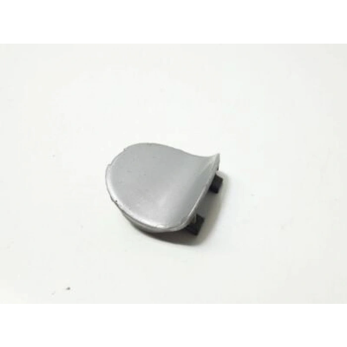 Nissan Almera Ön Tampon Çekı Demir Kapağı 2000-2002 (Oem No:  622A0Bm400)