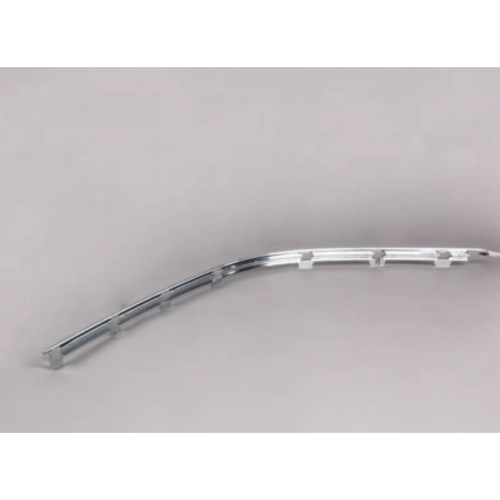 Bmw 5 Serisi Ön Tampon Band Nikelaj  Sağ .1996-2000  (Oem No:  51118226556)