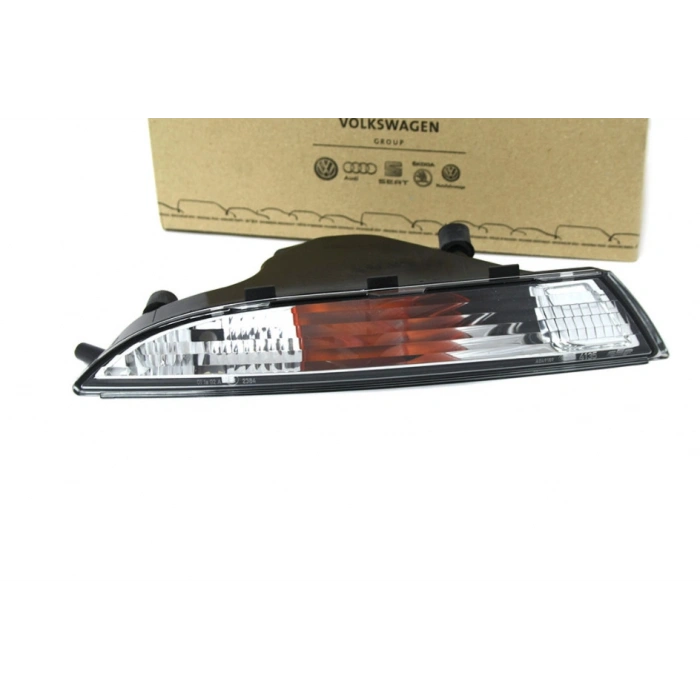 Volkswagen Scirocco Ön Tampon Farı Sağ 2008- (Oem No:  1K8953042E)