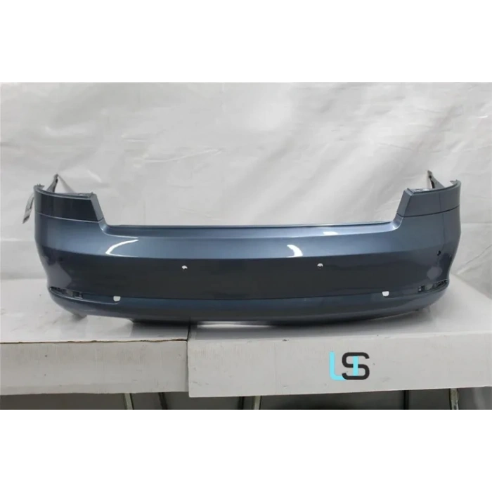 Skoda Octavia Arka Tampon Egzost Delikli Astarlı 2009- - (Oem No:  1Z5807417)