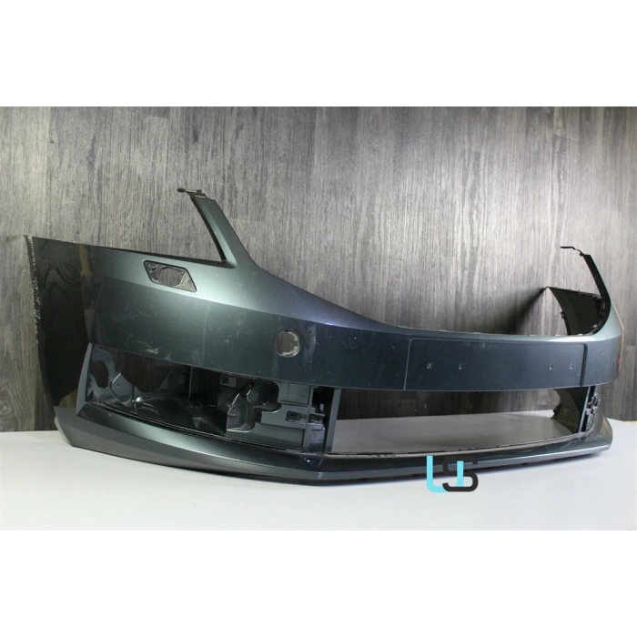 Skoda Octavia Ön Tampon Sensör Astarlı 16- (Oem No:  5E0807221N)