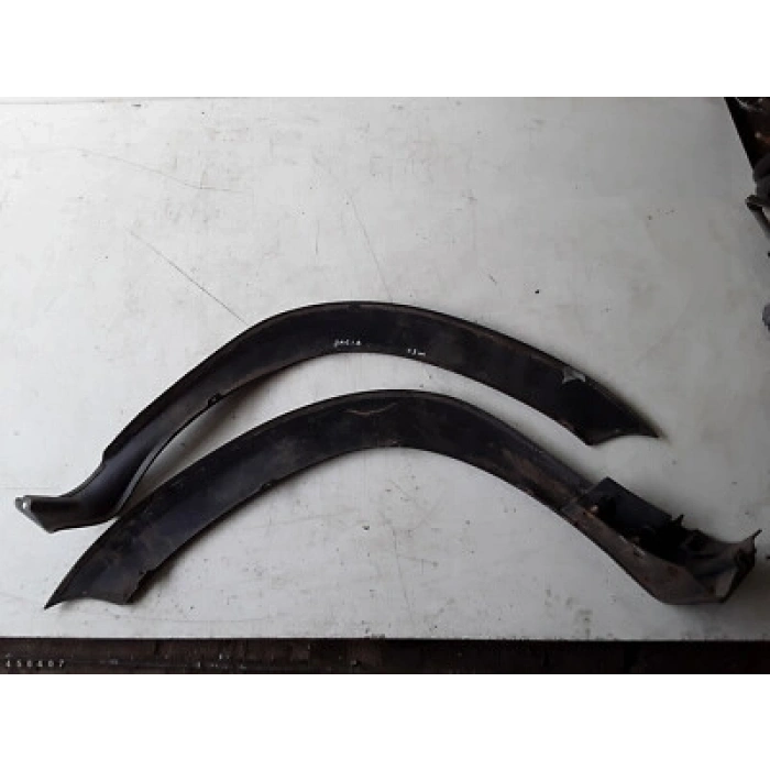 Dacia Duster Ön Tampon Kaplaması Kısa Sağ 2009-  (Oem No:  960169632R)