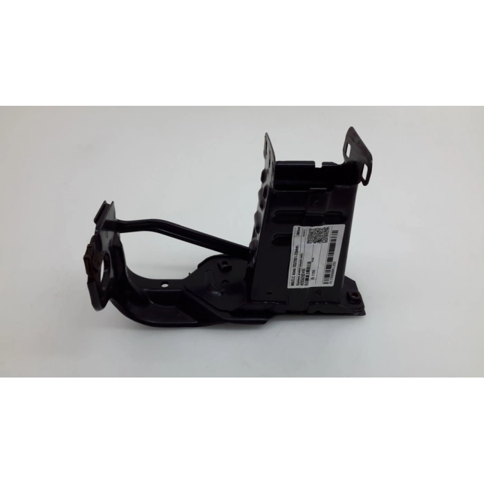 Mercedes C Class Coupe Ön Tampon Tutacağı Sağ 2001  (Oem No:  A2036202495)