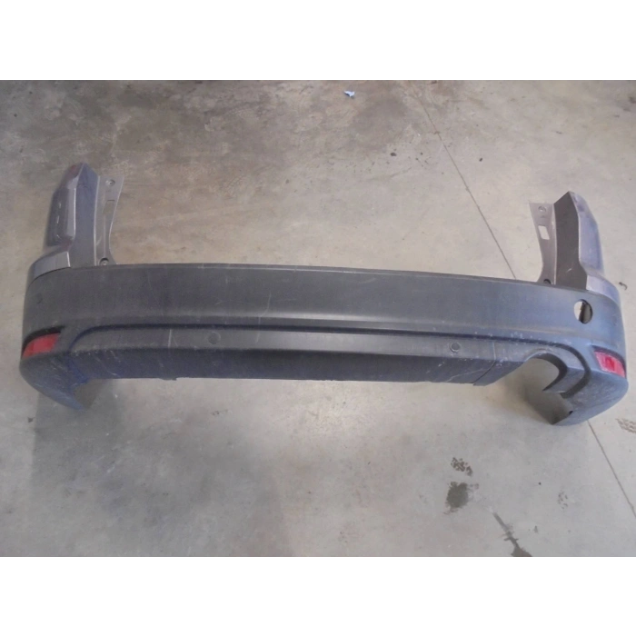 Ford Focus Arka Tampon Egzost Delikli Orta Station Wagon 11 (Oem No:  Bm5117866Bc)