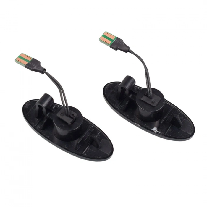 Nissan Qashqai/Micra/Juke Çamurluk Sinyali  2010- (Oem No:  2616089900)