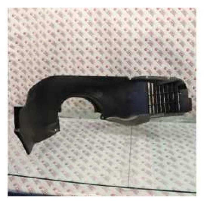 Alfa Romeo 2014-5 2014-6 Ön Çamurluk Davlumbazı Sağ 1994-1999 (Oem No:  46549768)