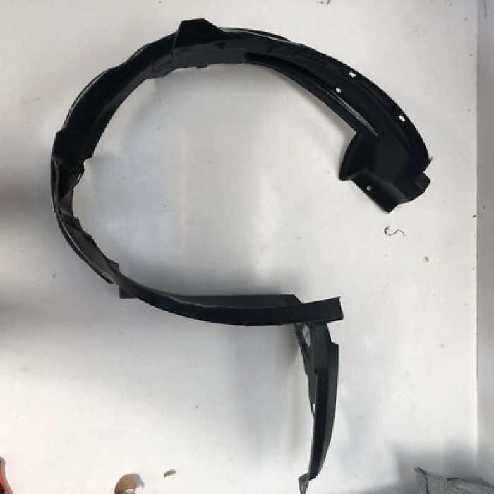 Toyota Auris Ön Çamurluk Davlumbazı Sol 2007  (Oem No:  5387602310)