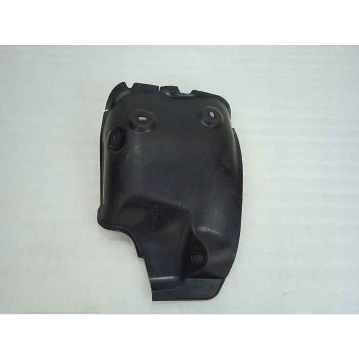 Renault Megane Arka Çamurluk Davlumbazı Ön Parça Sol 2003- 2009 (Oem No:  8200141288)