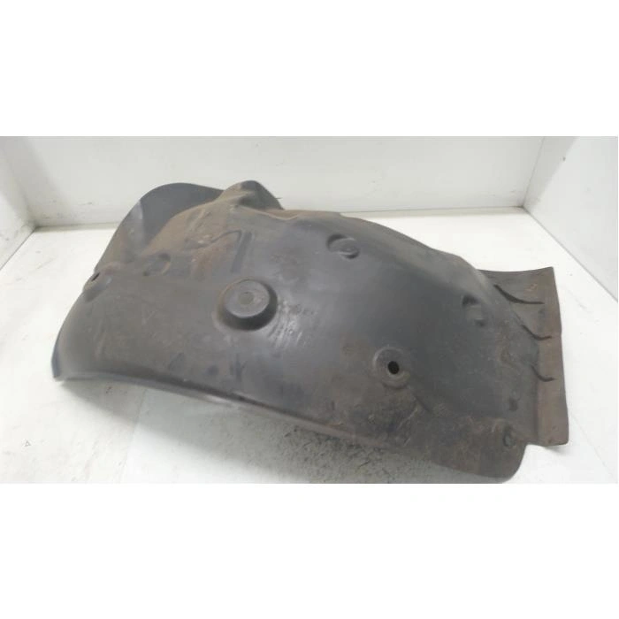 Renault Kangoo Ön Çamurluk Davlumbazı Önün Arkası Sol 2007 2013- (Oem No:  8200436709)