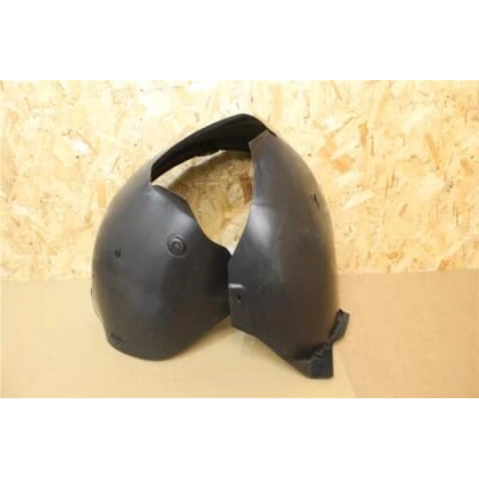 Volkswagen Golf Plus Ön Çamurluk Davlumbazı Sağ 2009 (Oem No:  5M0805978)