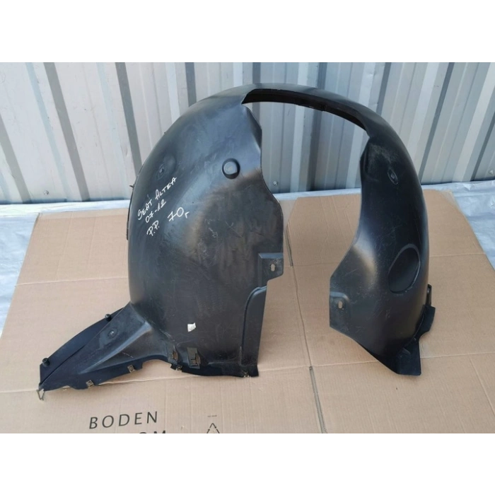 Seat Altea /Toledo Ön Çamurluk Davlumbazı Sağ 2004- (Oem No:  5P8809958)