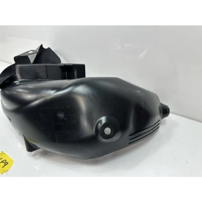 Renault Clio Arka Çamurluk Davlumbazı Sağ 2020- (Oem No:  767488101R)