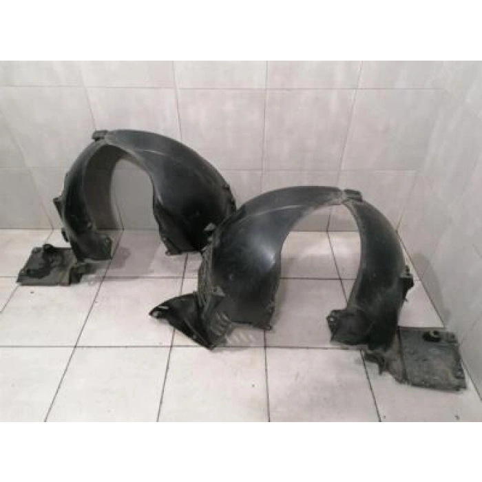 Mercedes S Class Ön Çamurluk Davlumbazı Ön Parça Sol 2005-- (Oem No:  A2216903130)