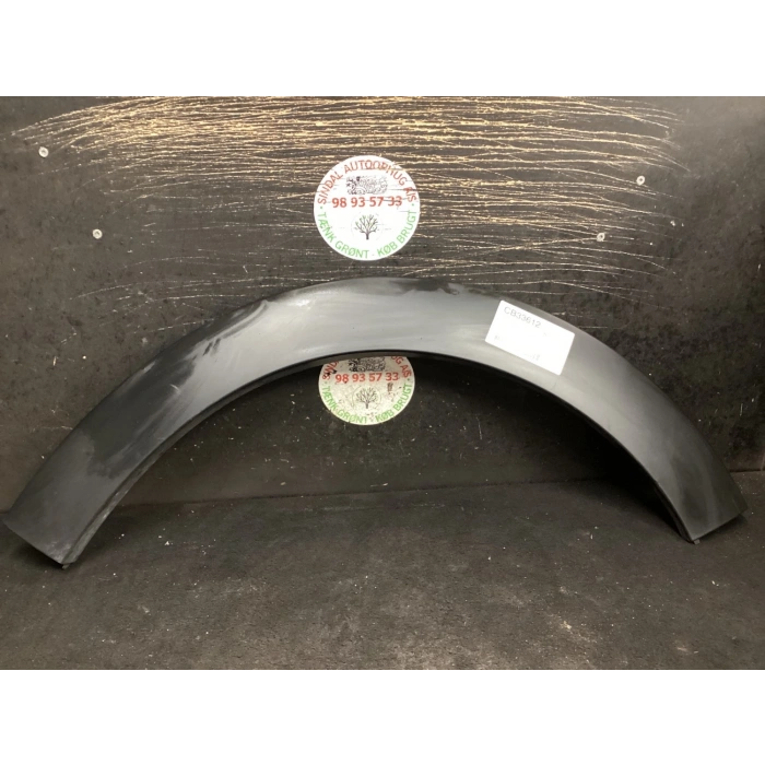 Citroen C3 Ön Çamurluk Dodik Plastiği Sağ 2016- (Oem No:  9812088580)