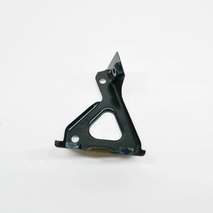 Volkswagen Tiguan Ön Çamurluk Braketi Sol 2007-- (Oem No:  5N0821135)