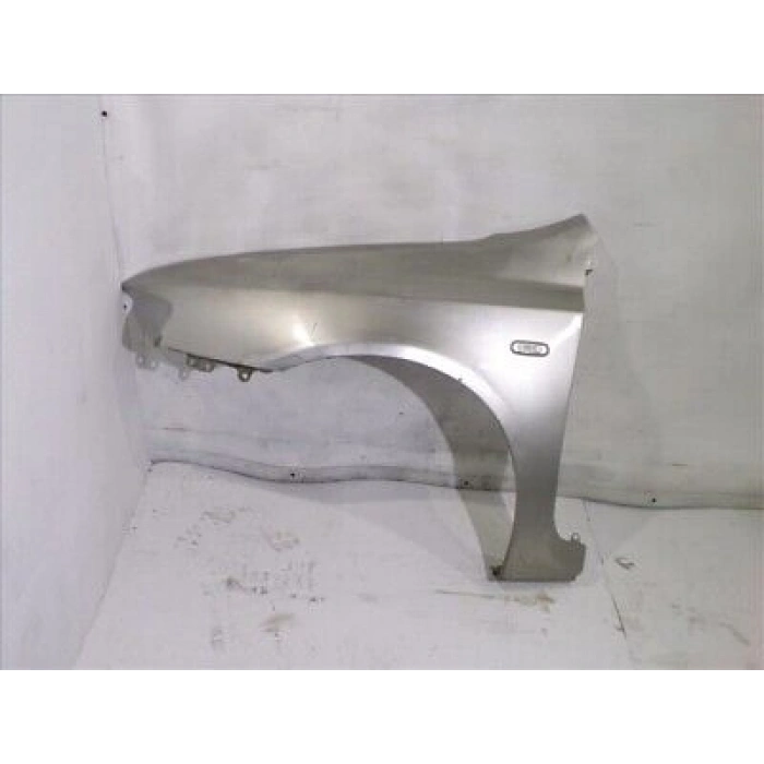 Fiat Sedici/Ssx4 Ön Çamurluk Delikli Sol 2006 (Oem No:  71742877)