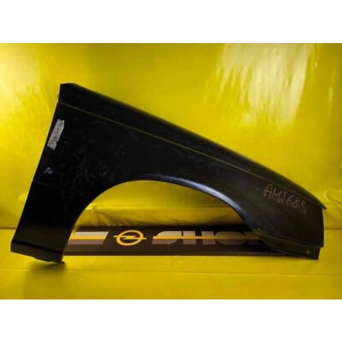 Opel Kadett Ön Çamurluk Sağ 1985-1991 (Oem No:  90185075)