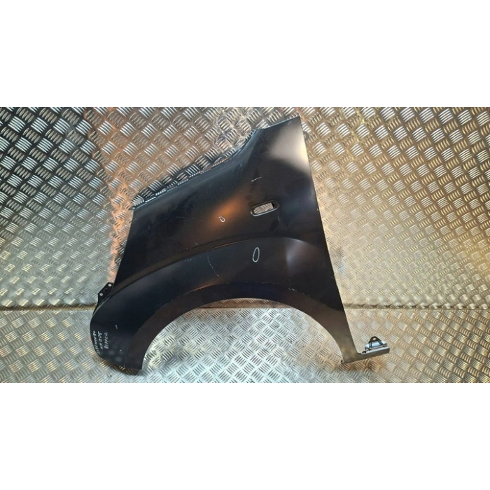 Fiat Fiorino Ön Çamurluk Sol 2007  (Oem No:  1386111080)