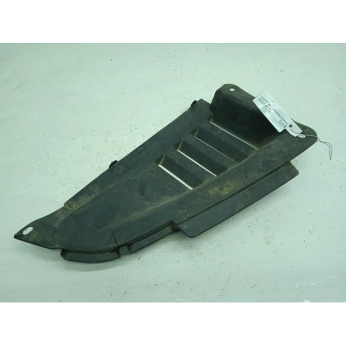Renault Laguna Ön Çamurluk Alt Bakaliti Sol 1993-2001 (Oem No:  7700844582)