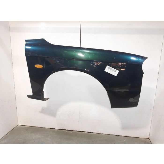 Kia Sephia Ön Çamurluk Sağ 1999-2001  (Oem No:  0K2Ba52111A)