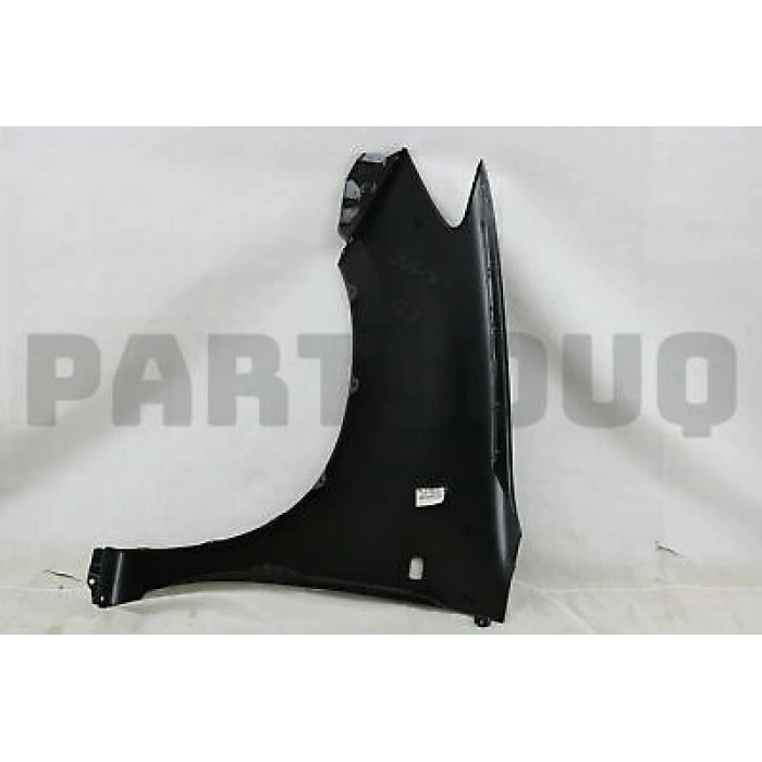 Toyota Hilux Ön Çamurluk Sinyal Delikli 4X2 Sağ 2011-2015 (Oem No:  538110K010)