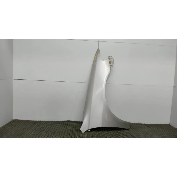 Honda Accord Ön Çamurluk Delikli Sol 1998-2000 (Oem No:  60211S84G00Zz)