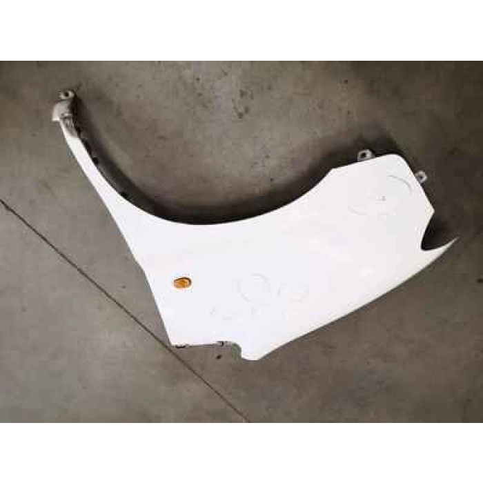 Hyundai Starex Ön Çamurluk Delikli Sol 1997 (Oem No:  663114A500)