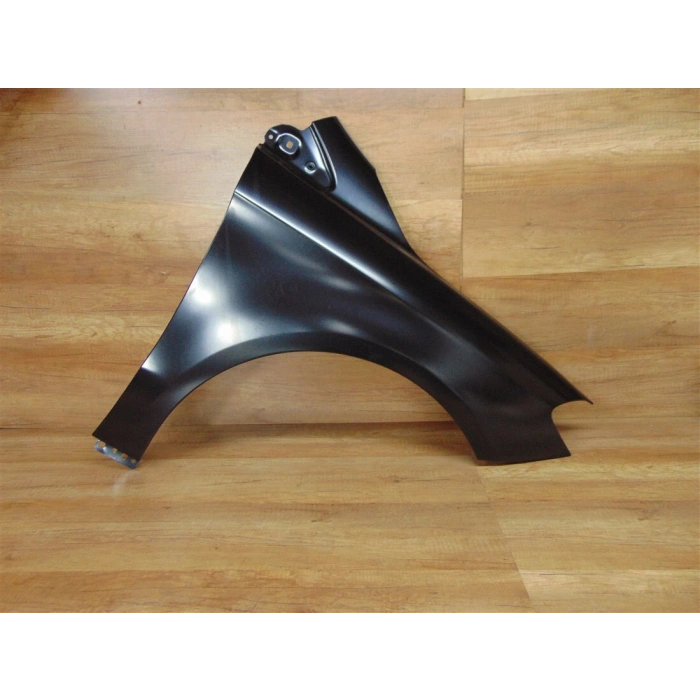 Mercedes B Class Ön Çamurluk Sağ 2011-- (Oem No:  A2468810201)