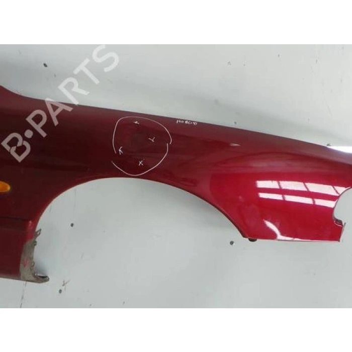 Mazda 626 Ön Çamurluk Sağ 1993--1997 (Oem No:  Ga7B-52-111F)
