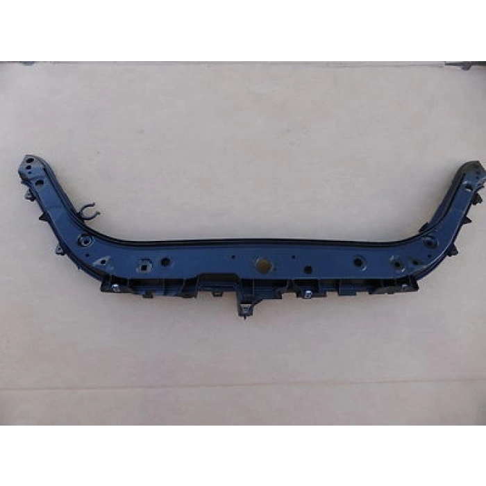 Renault Scenic Ön Panel Üst 2003- (Oem No:  8200140478)