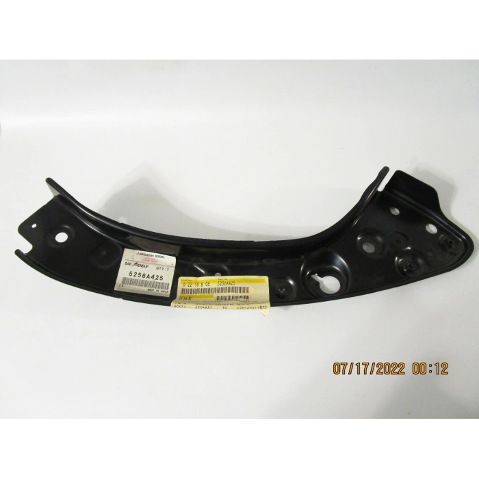 Mitsubishi Outlander Ön Panel Üst Sol 2007-- 2009 (Oem No:  5256A425)