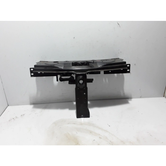 Dacia Duster Ön Panel Üst 2017 (Oem No:  625048757R)