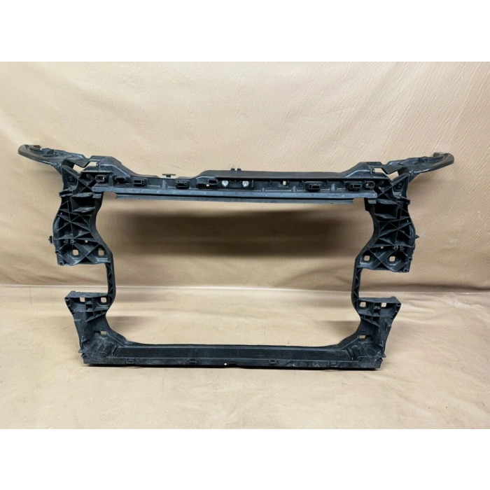 Audi Q5 Ön Panel 2017-2021 (Oem No:  80A805594)