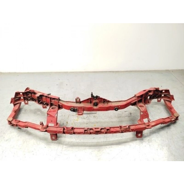 Ford Focus Ön Panel 2008- (Oem No:  8M518B041Cc)
