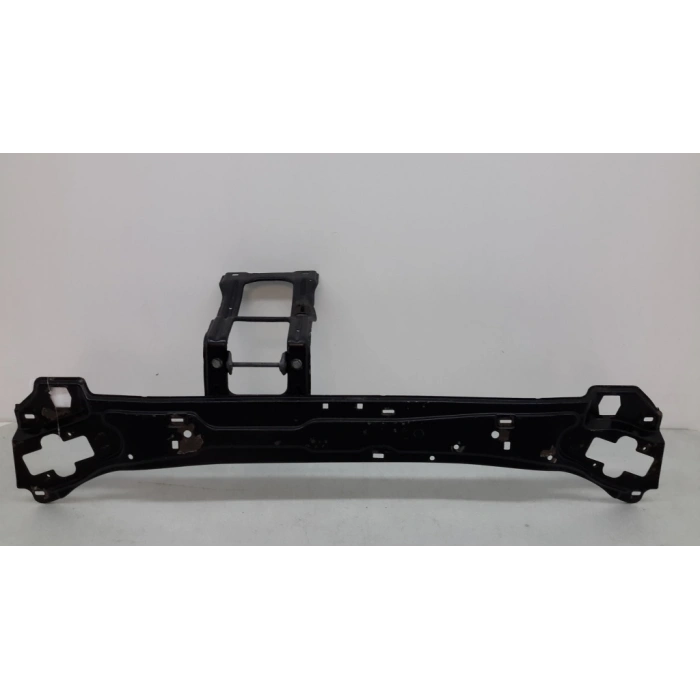 Mercedes C Class Ön Panel Üst 2000 (Oem No:  A2036204372)