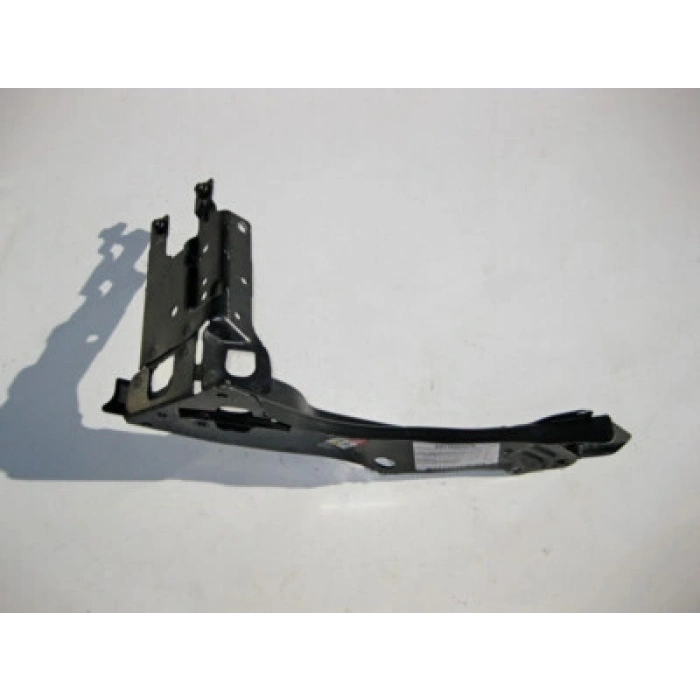 Mercedes E Class Ön Panel Üst Sol 2002- 2007 (Oem No:  A2116200316)