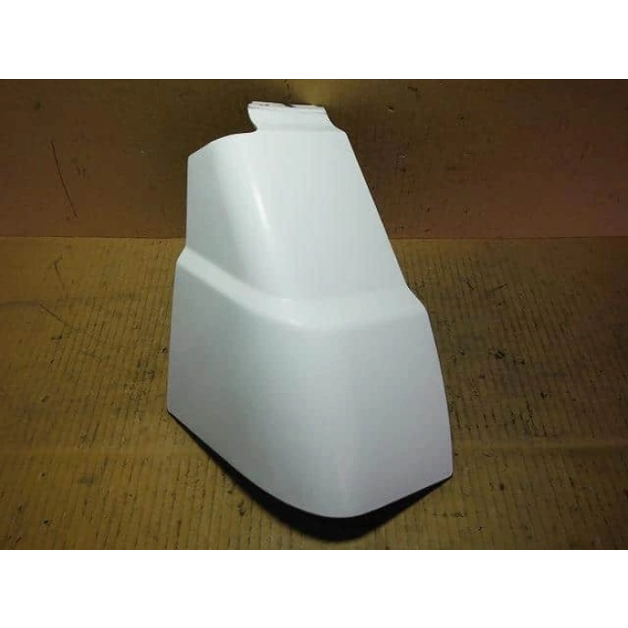 Mitsubishi L300 Ön Köşe Panel Sağ 1988-1997 (Oem No:  Mb549350)