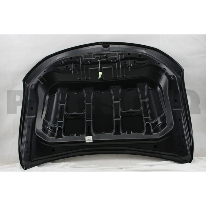 Mitsubishi L200 Motor Kaputu 2014- (Oem No:  5900A687)