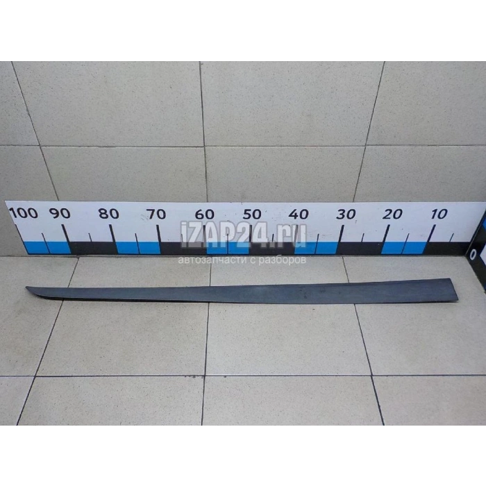 Opel Astra Ön Kapı Bandı Sağ 2004- (Oem No:  13145633)