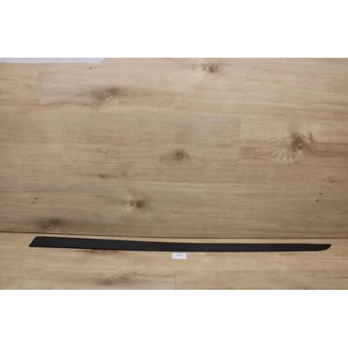 Opel Astra Ön Kapı Bandı Sol 2004- (Oem No:  13145634)