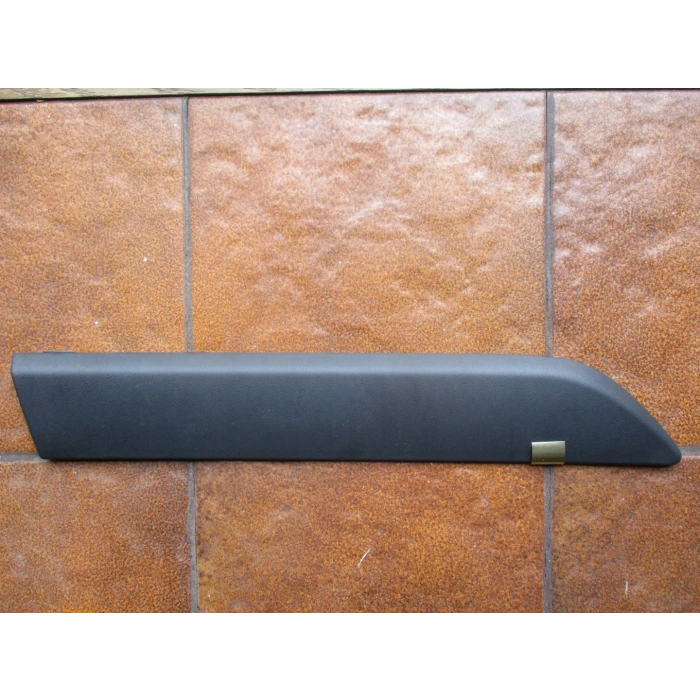 Opel Corsa Arka Kapı Bandı 3 Kapı Sağ 2007-- (Oem No:  13275391)