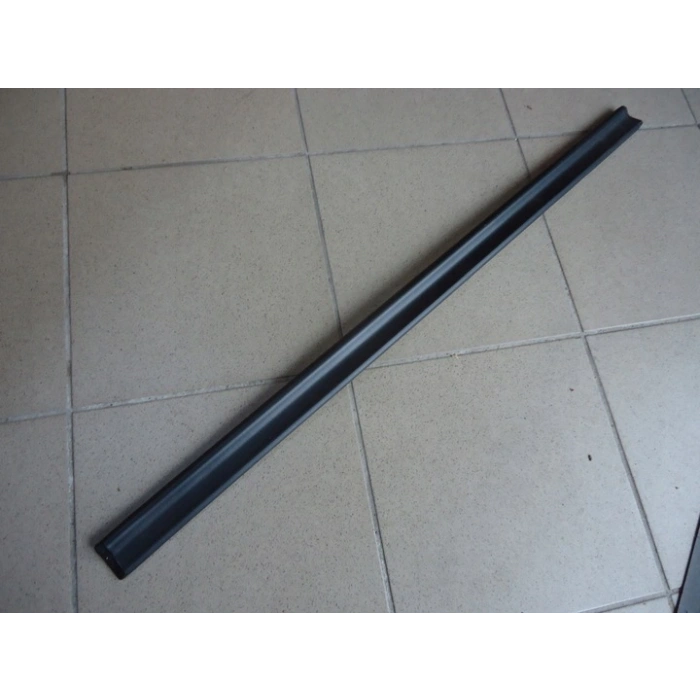 Fiat Uno Ön Kapı Bandı Sağ 1989-1995 (Oem No:  181491180)