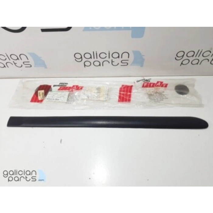 Fiat Albea Arka Kapı Bandı  Sağ 2002- (Oem No:  735289940)