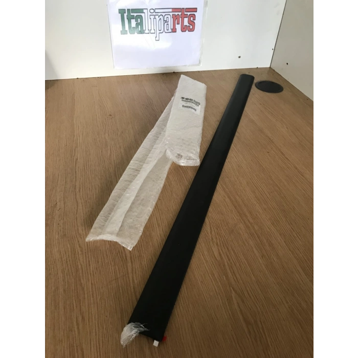 Fiat Panda Ön Kapı Bandı  Sağ 2004- (Oem No:  735518752)